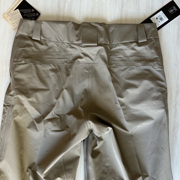 NWT Spyder Men’s Turret GTX Shell Pant - in Desert Taupe/Tan - Picture 7 of 11